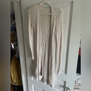 Maurice’s lightweight cardigan